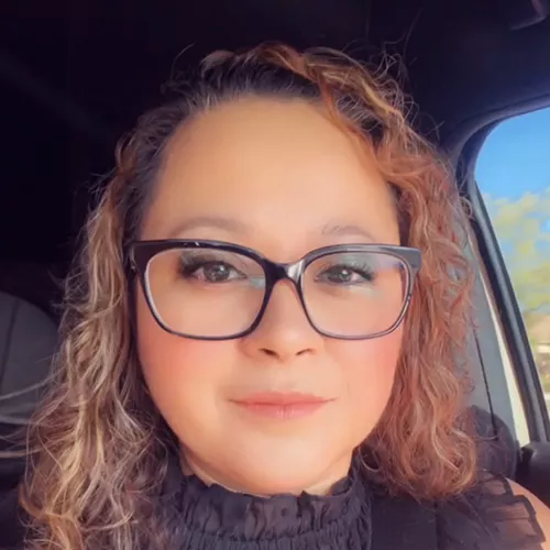 Liz Torres - LBD Ballon Decor Designer